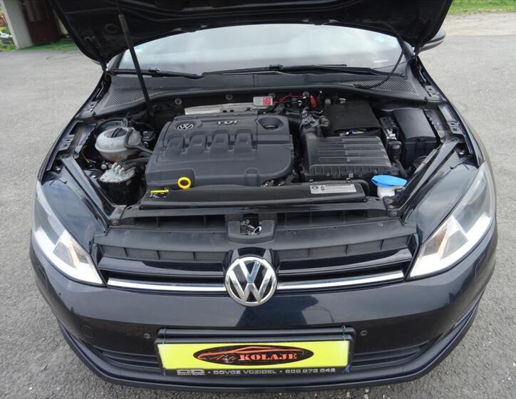 Volkswagen Golf 26