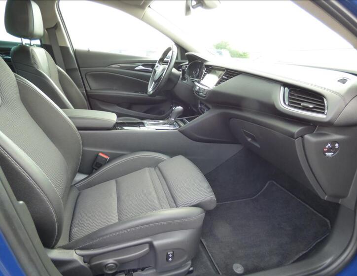 Opel Insignia 72