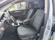 Volkswagen Passat 13