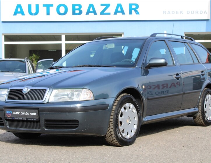Škoda Octavia 1