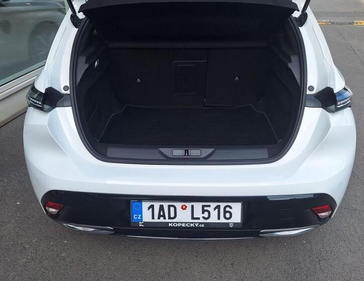 Peugeot 308 6