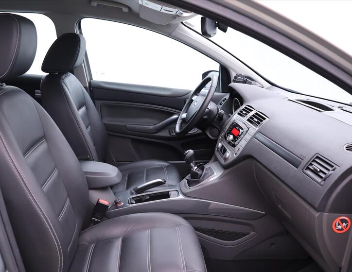 Ford Kuga 11