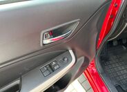Suzuki Swift 12