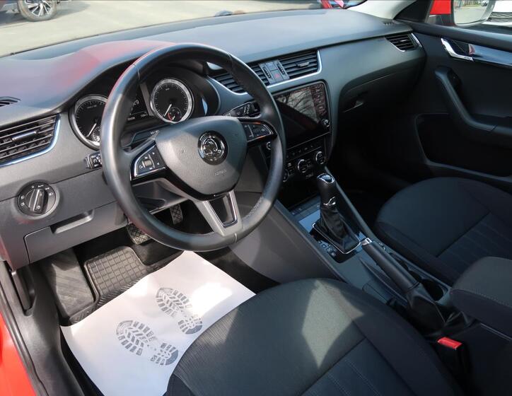Škoda Octavia 9