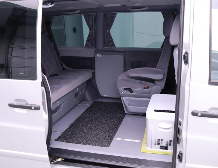 Mercedes-Benz Vito 52