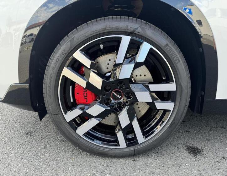Mini Countryman 4