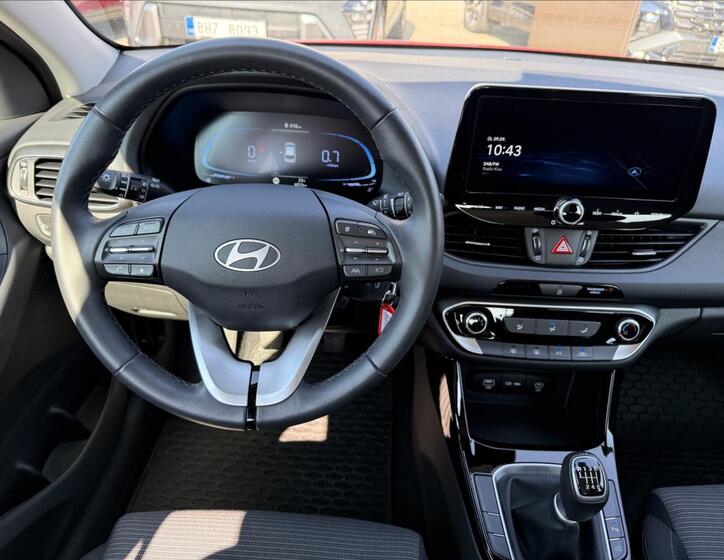 Hyundai i30 9