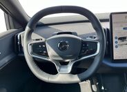 Volvo EX30 22