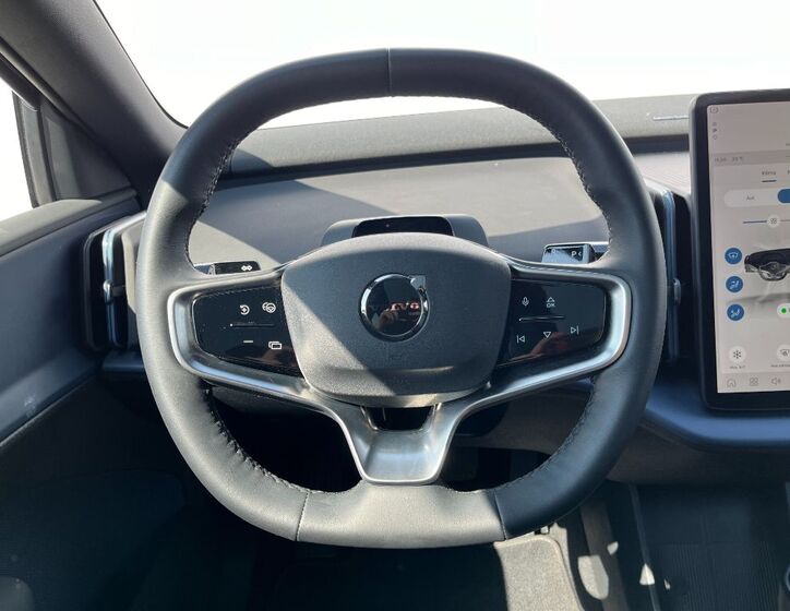 Volvo EX30 22