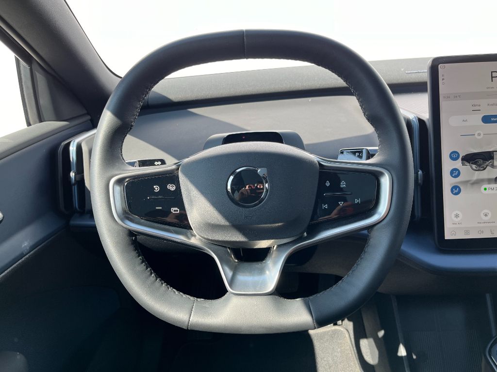 Volvo EX30