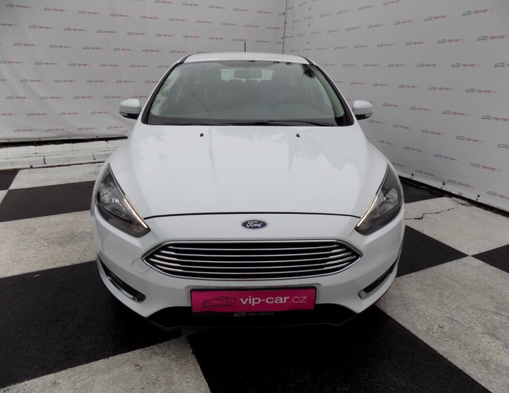 Ford Focus 8