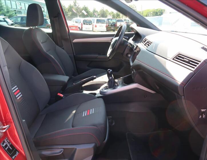 Seat Arona 13