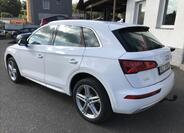 Audi Q5 6