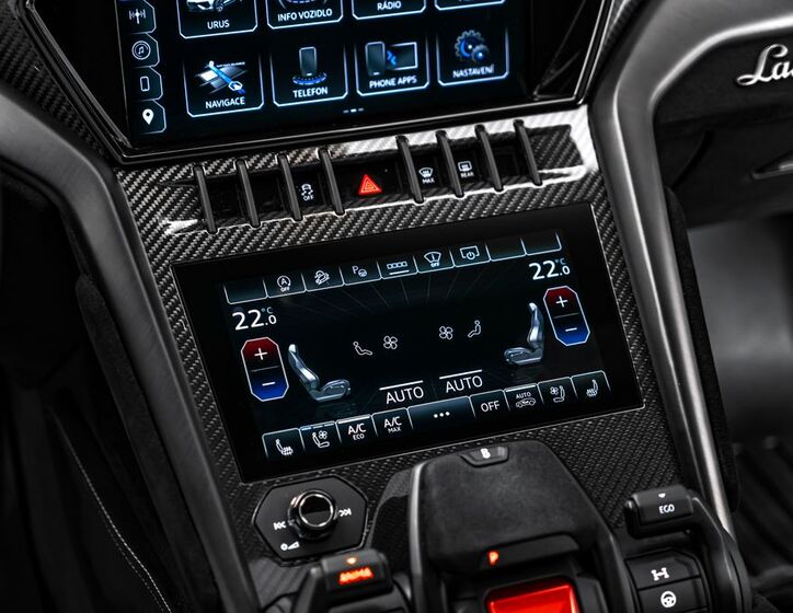 Lamborghini Urus 32