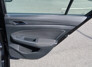 Volkswagen Golf 17