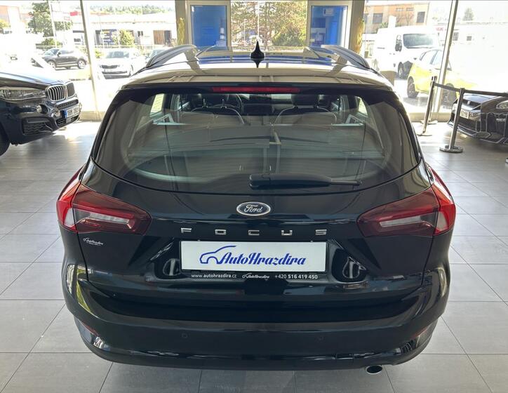 Ford Focus 5