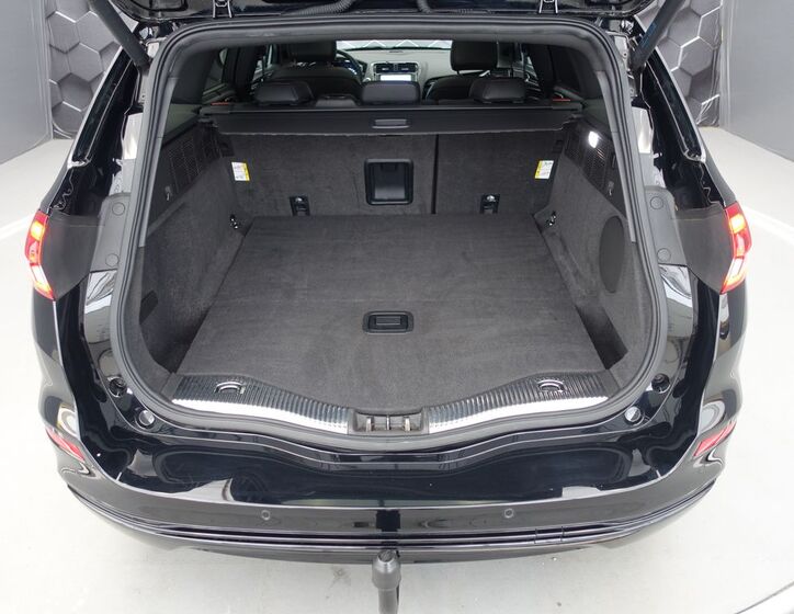 Ford Mondeo 36