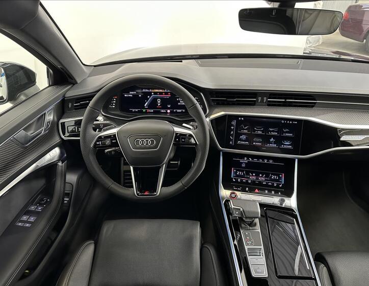 Audi S6 5