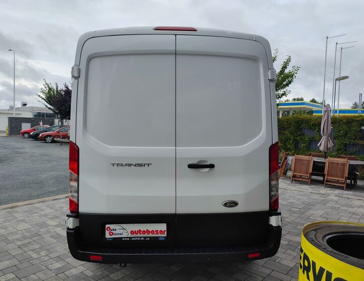 Ford Transit 7