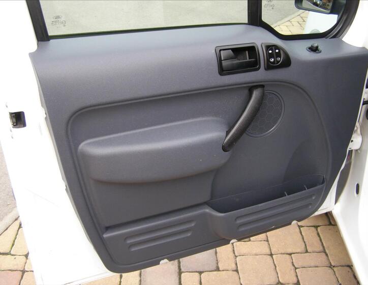 Ford Transit Connect 12