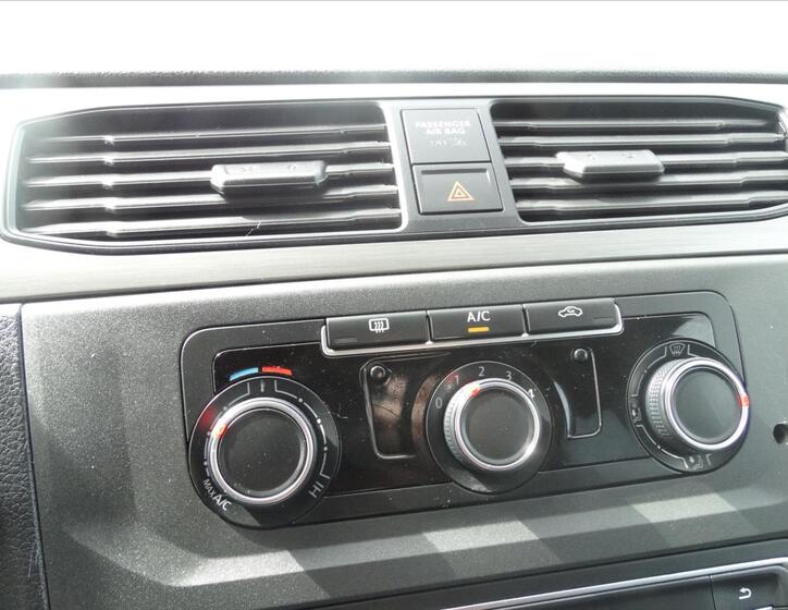Volkswagen Caddy 21