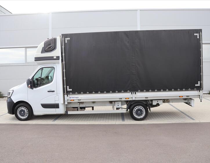 Renault Master 4