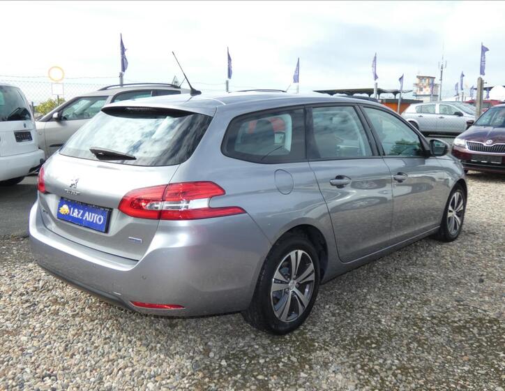 Peugeot 308 6