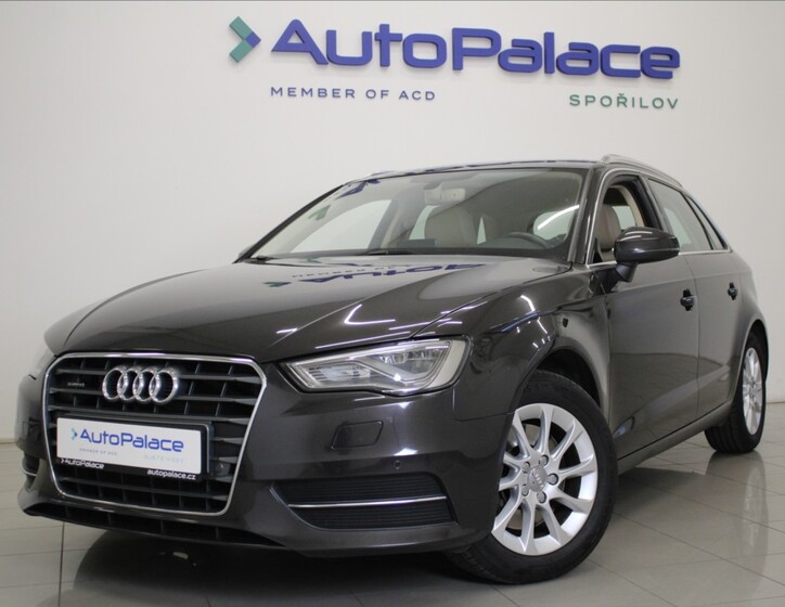 Audi A3 1