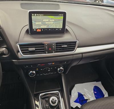 Mazda 3 18