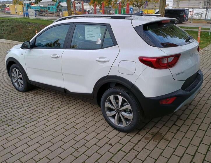KIA Stonic 3