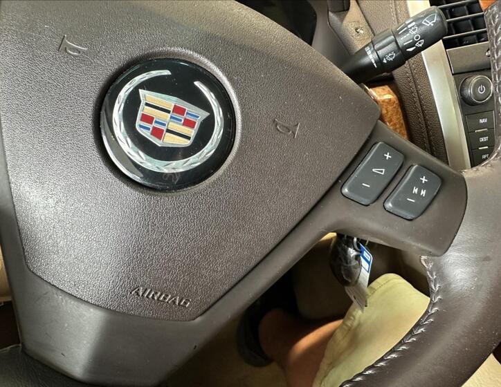 Cadillac SRX 28