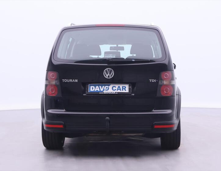 Volkswagen Touran 6