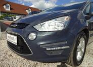 Ford S-MAX 12