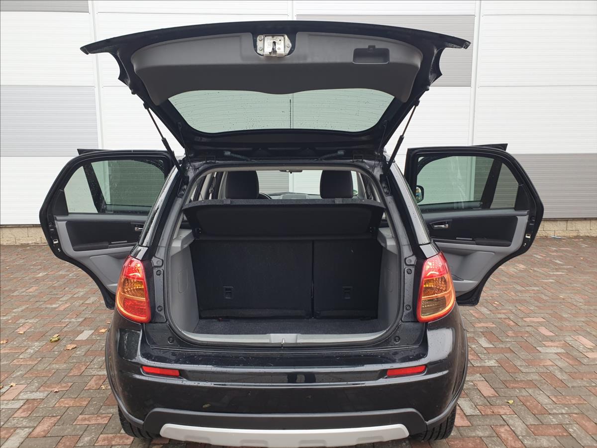 Suzuki SX4