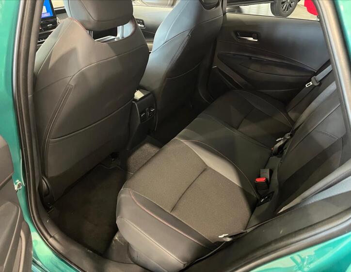Toyota Corolla 9