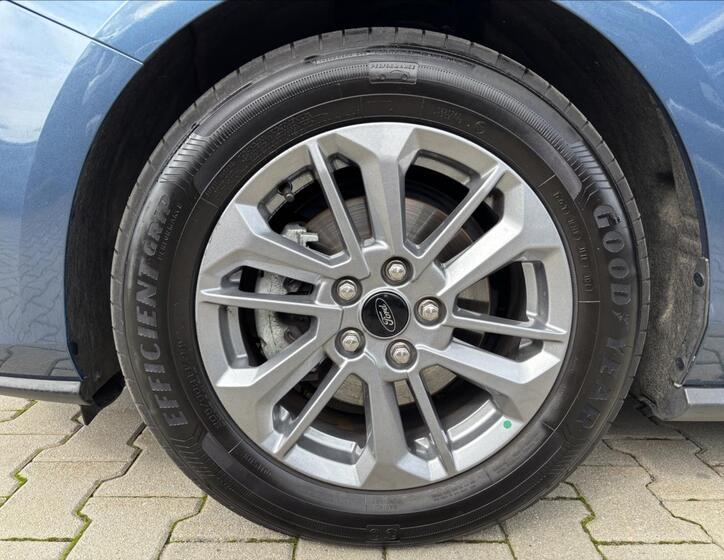 Ford Focus 10
