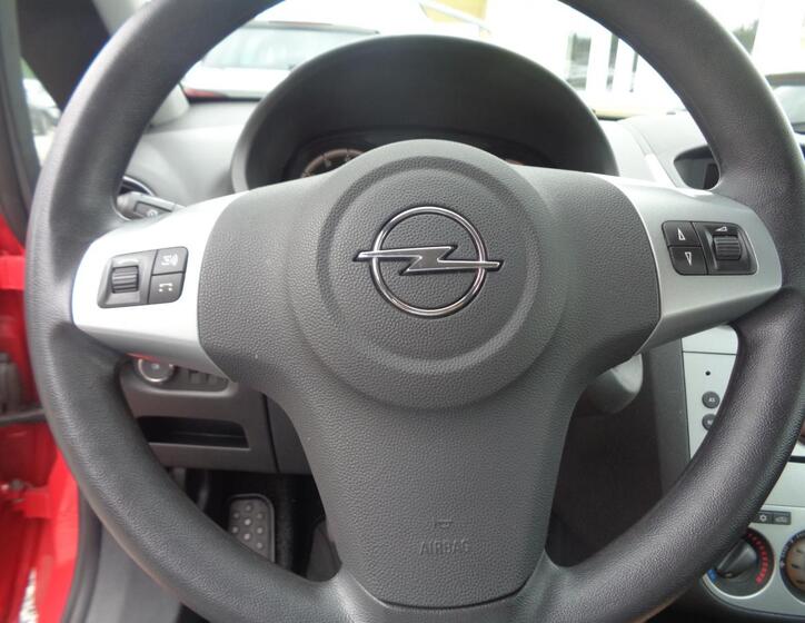 Opel Corsa 11
