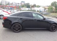 Lexus IS 220 8