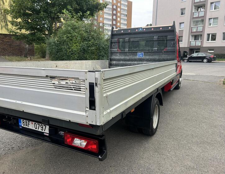 Ford Transit 11
