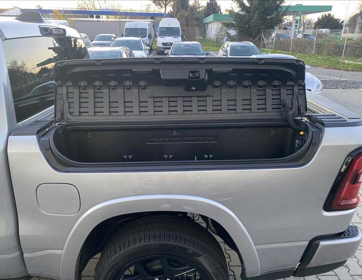 Dodge RAM 22