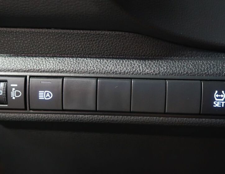 Toyota Corolla 21
