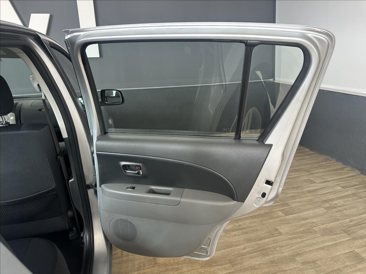 Subaru Justy