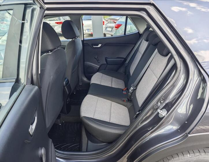KIA Stonic 11