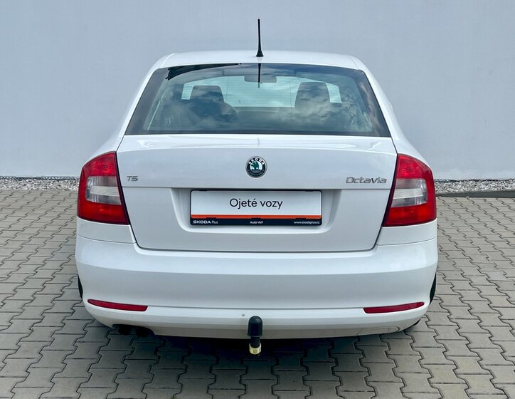Škoda Octavia 9