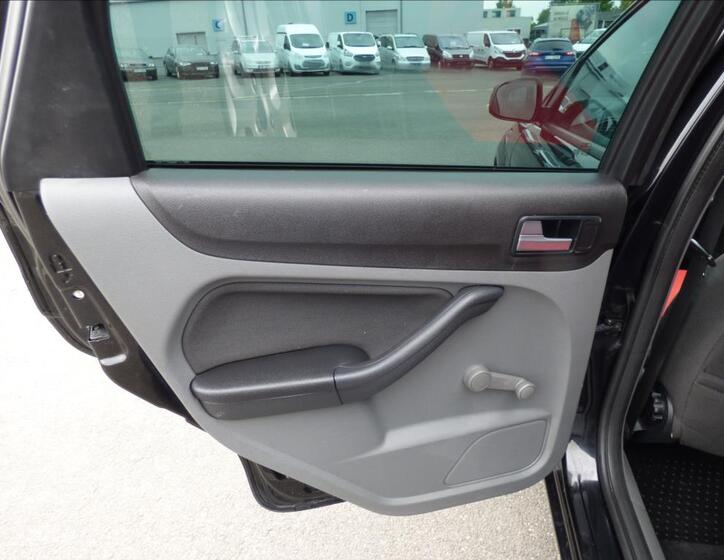 Ford Focus 28