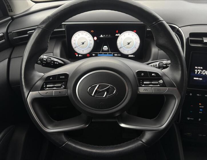 Hyundai Tucson 16