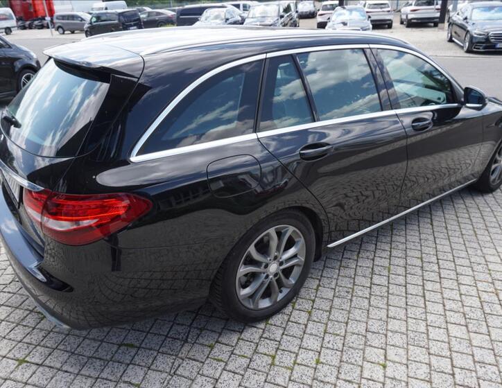 Mercedes-Benz Třídy C 6