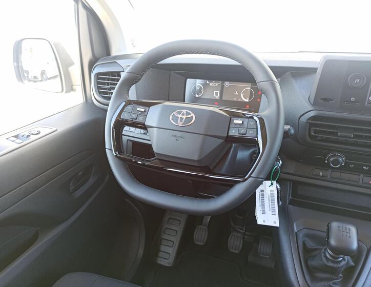 Toyota ProAce Verso 21