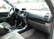 Toyota Land Cruiser 25