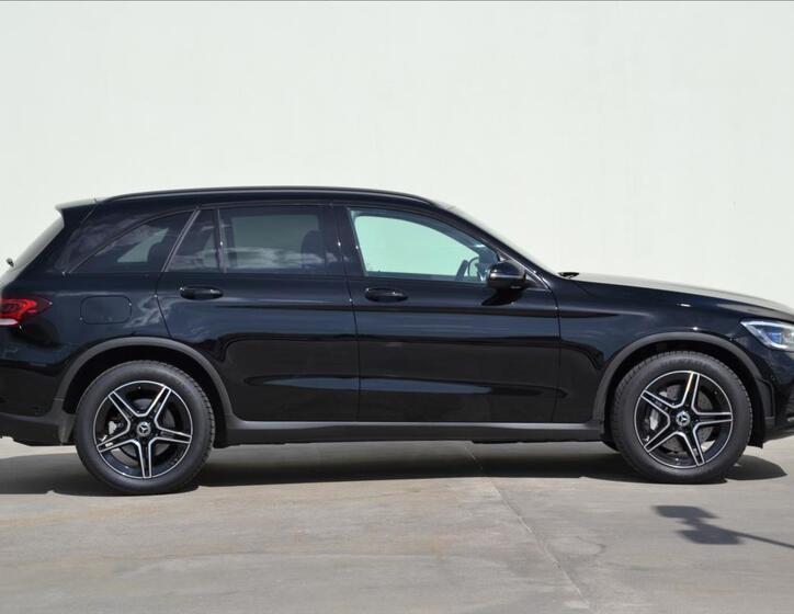 Mercedes-Benz GLC 7